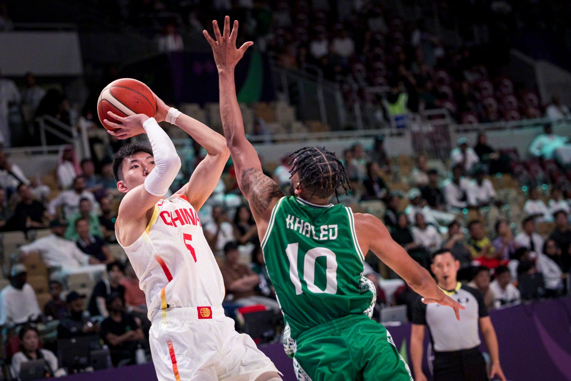 斯图加特发布备战花絮，赛前内部沟通，NBA常规赛任务艰巨，心理建设被强调的简单介绍-开云体育app