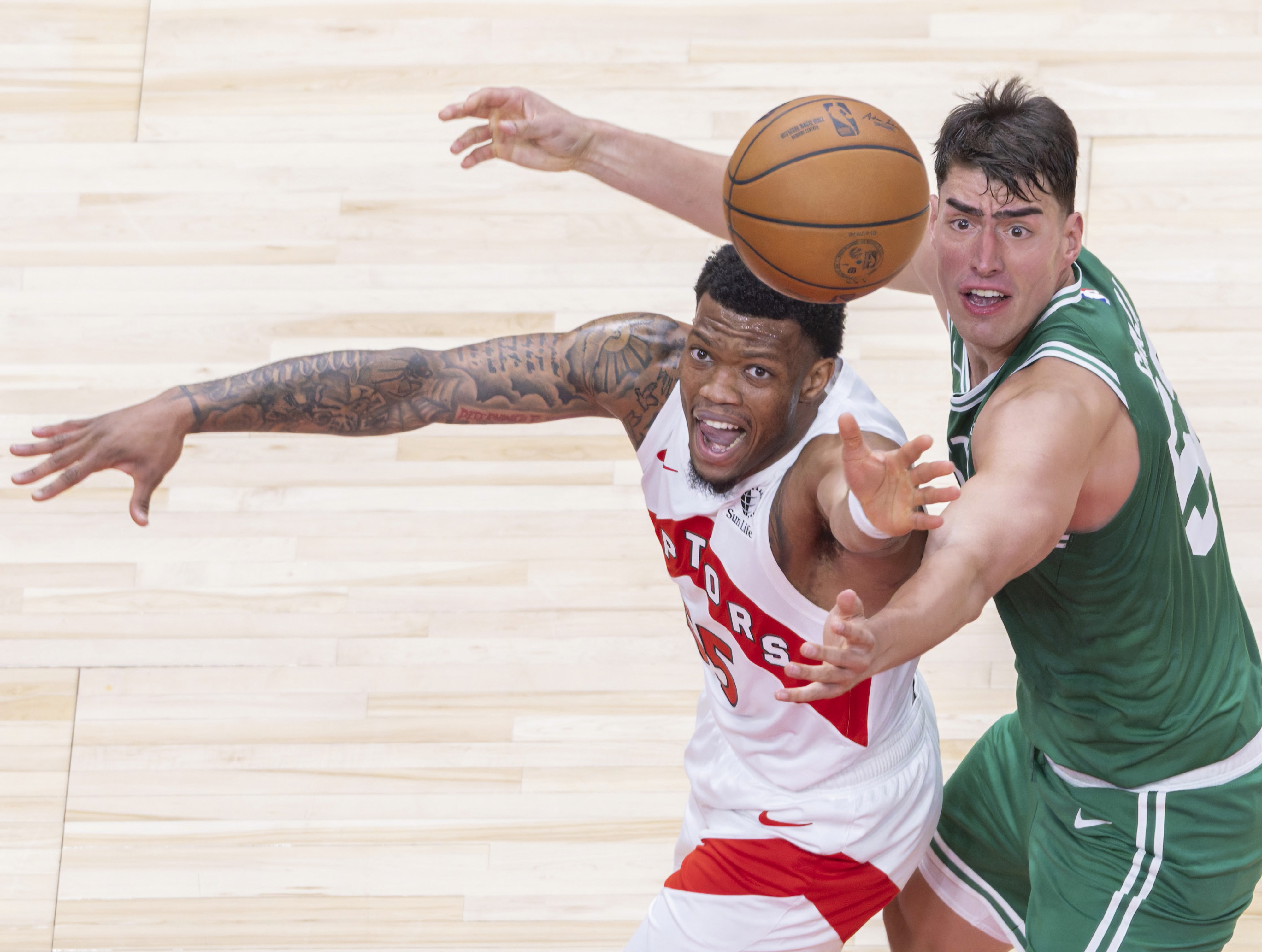 包含多伦多猛龙迎CBA常规赛关键赛，赛前远射贴柱，赛场秩序良好，球队文化再被提及的词条-开云体育下载